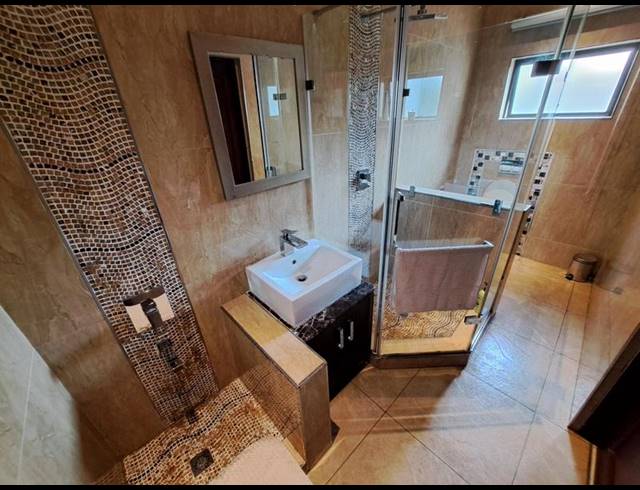 1 BEDROOM PROPERTY TO RENT IN RASLOUW